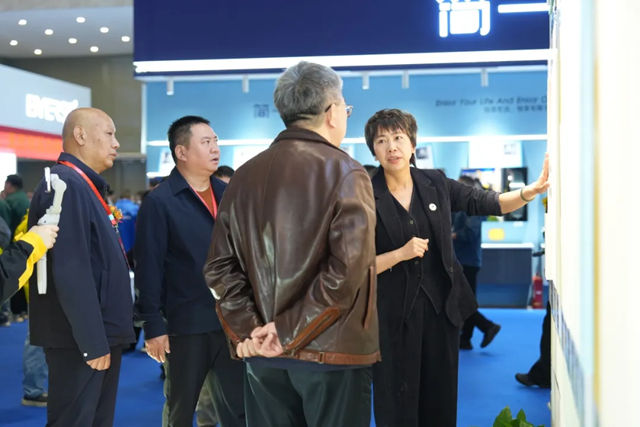 易高创能2026云南建博会首日告捷，三大战略成果震撼发布