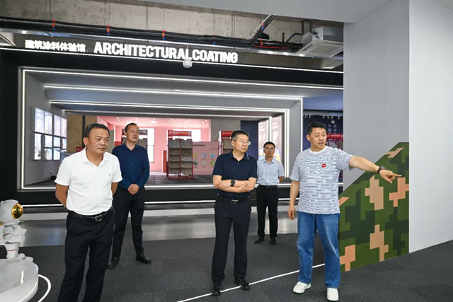 常州市武进区委常委、组织部部长胡泊一行莅临晨光产业园调研指导！