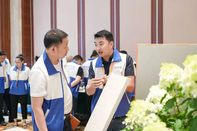 骏启新程 驭势破局|瓦科全方位战略升级经销商峰会圆满成功