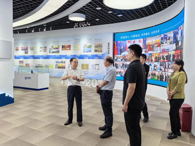 北京市大兴区人大常委会副主任李达一行莅临富思特调研指导