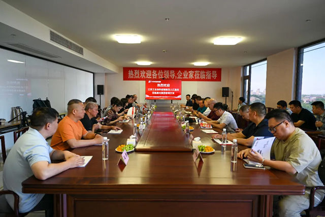 拒绝内卷,深耕创新!江苏工业涂料经销商百人汇嘉宾走进晨光集团!