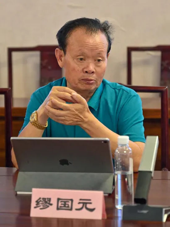 拒绝内卷，深耕创新！江苏工业涂料经销商百人汇嘉宾走进晨光集团！