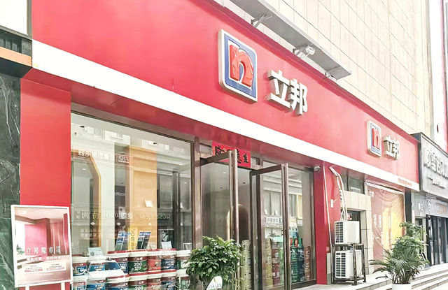 刷新者丨从业务员到千万级大商！他靠什么打破传统模式，做到区域龙头？
