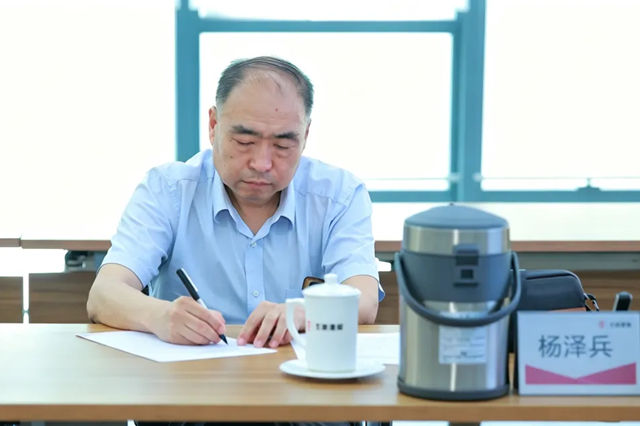 住建部中国建筑文化中心、中国城市规划设计院、《中华建筑报》社赴北新建材开展联建交流活动
