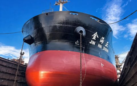 六船连战，六战六捷——双瑞涂料上半年有机硅防污涂装系列工程圆满收官，以扎实业绩迎接建党105周年