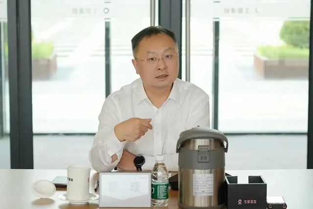 北新嘉宝莉携核心经销商回家