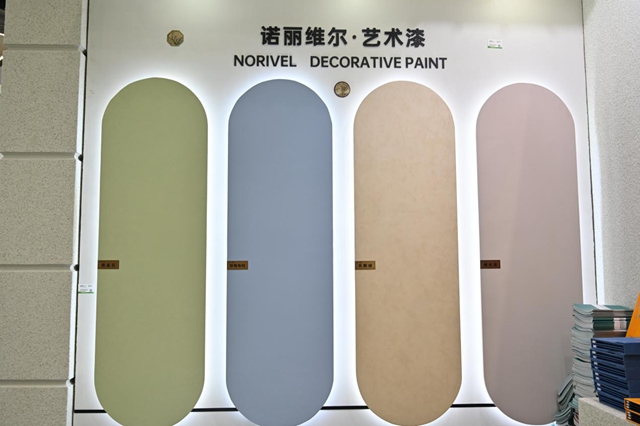 师傅不敢接单？刚玉在建博会上甩出王炸，施工就像贴瓷砖