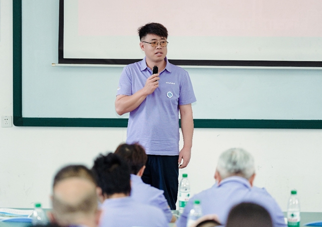 西南财大—阿克苏诺贝尔装饰漆研修班结业财经课程赋能经销商“最强大脑”