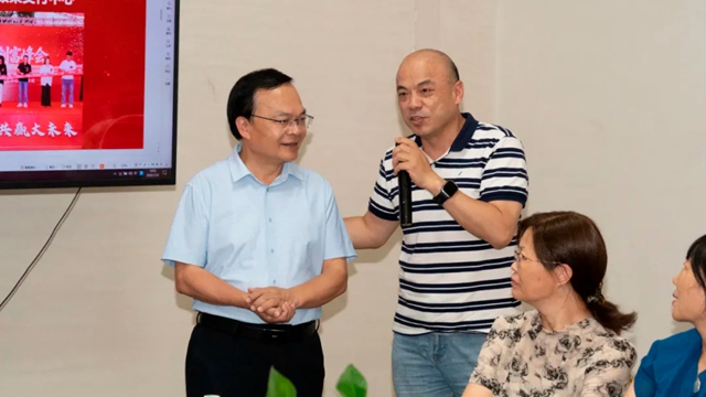 热烈欢迎师大广州校友会莅临巴德士：师友同心话实业，聚力同行向未来