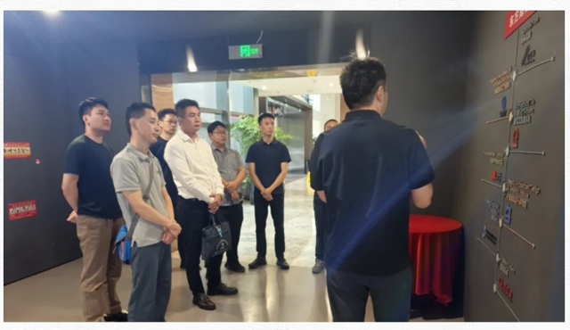 江苏地坪协会会长张亮一行莅临德爱威考察交流,共探地坪与涂装融合新机遇!