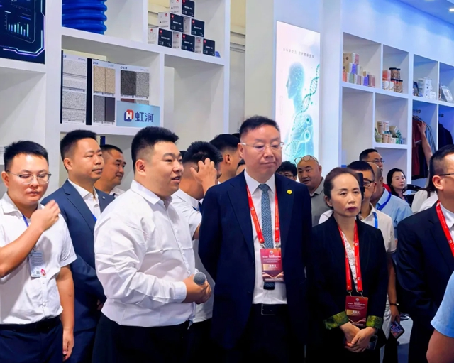 虹润制漆亮相第十六届喀交会 硬核资质赋能丝路市场拓展