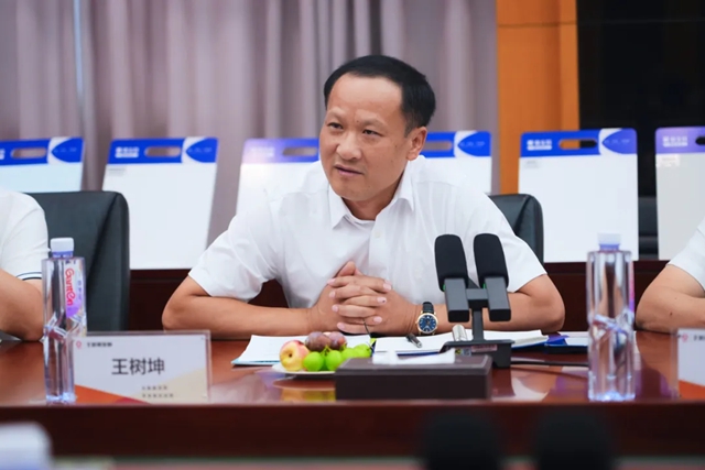 继多家工程局后，中建八局供应链研学走进嘉宝莉！