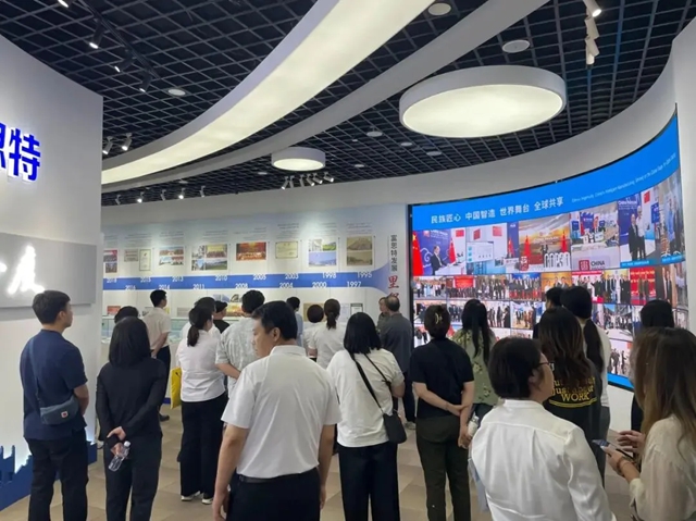 党建共建聚合力 产品赋能启新篇|北京红桥市场一行莅临富思特参观考察