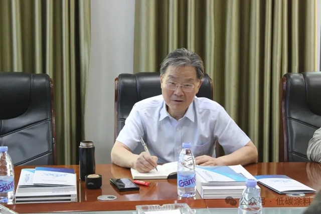 住建部科技发展中心首席研究员田灵江教授莅临启利新材调研辐射致冷超材料技术