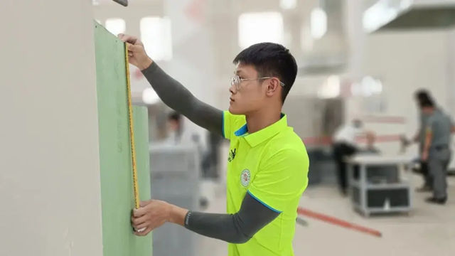 从“戎”梦到“匠”心路 | 薛浩鑫的技能报国之路