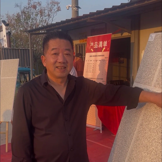 曼得丽携手经销商万星村下乡万星村团购圆满收官