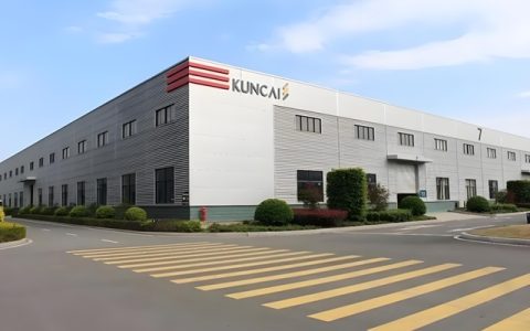 坤彩科技前三季度净利预增178%至227%，营收冲击13亿