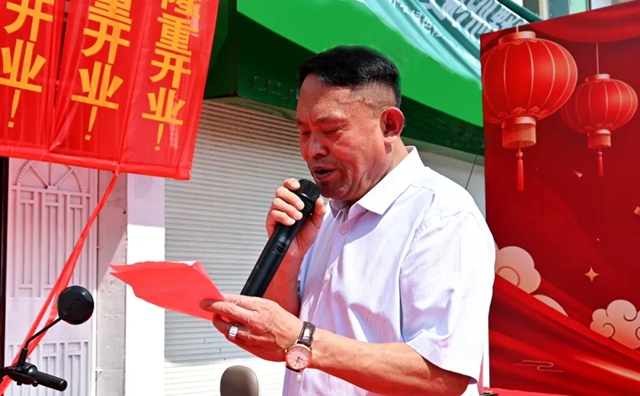 开业即回本!狂签15家业主,80万+订单!安彩别墅焕新南昌青山湖旗舰店火爆开幕