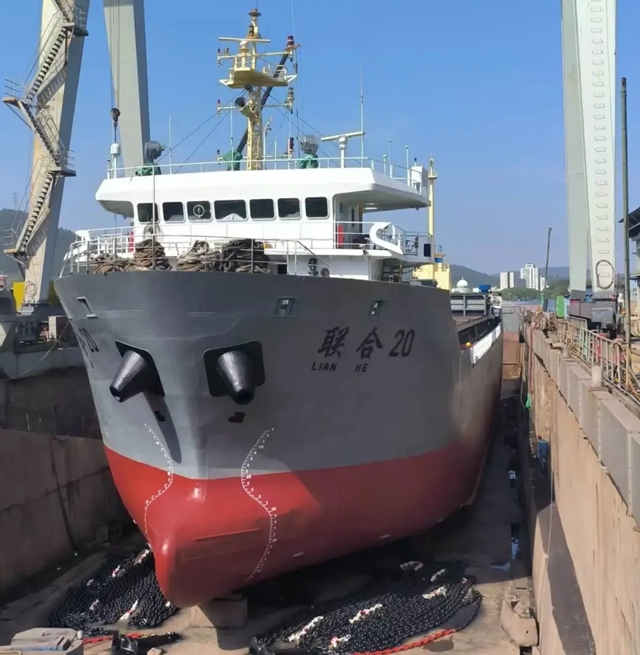鱼童漆助力宁波远洋“新明州86”、“联合20”、“联合22”等多型船换新启航
