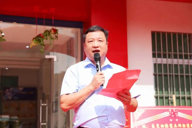 油漆堡东莞立邦涂装服务中心开业暨涂装人才实训基地揭牌
