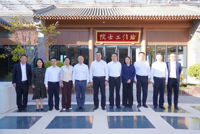 中国建筑材料联合会会长武庆涛一行到访北新建材